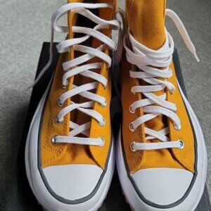 **SOLD**Converse Run Star Hike Hi Platform Unisex 168893C Gold Black White Snkr